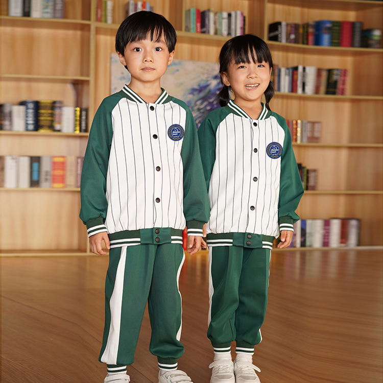幼儿园园服批发