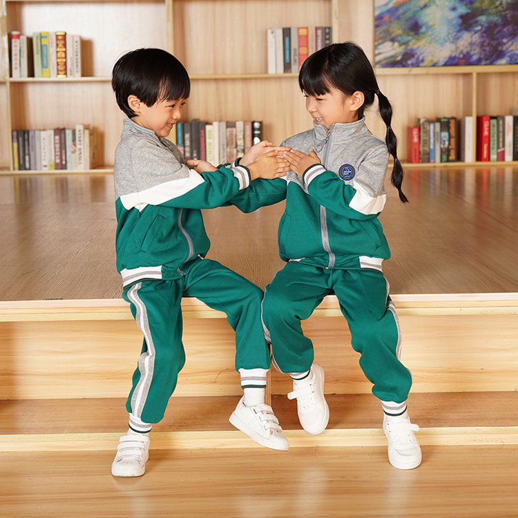 小学生校服订购