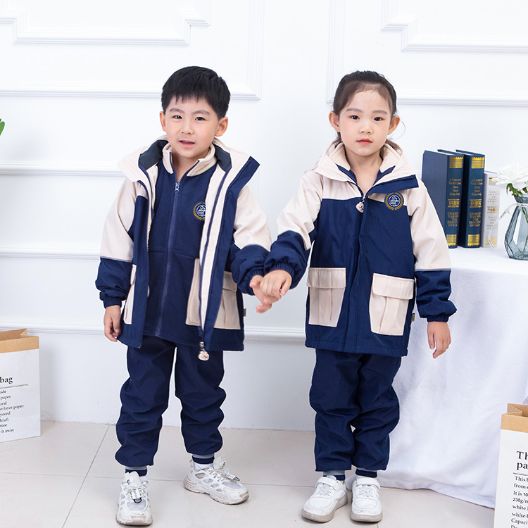 小学生冬季园服