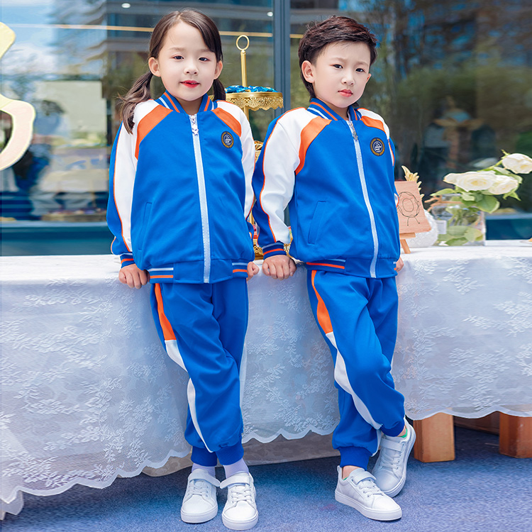 春季休闲运动风园服套装
