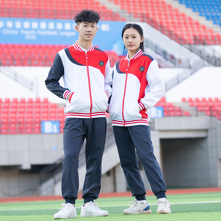 中学秋季校服定制