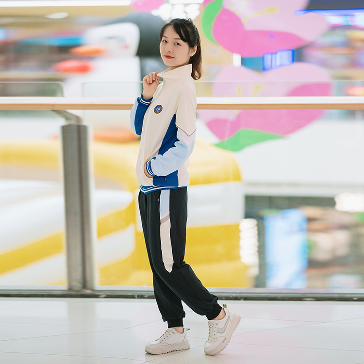 高中生运动款校服